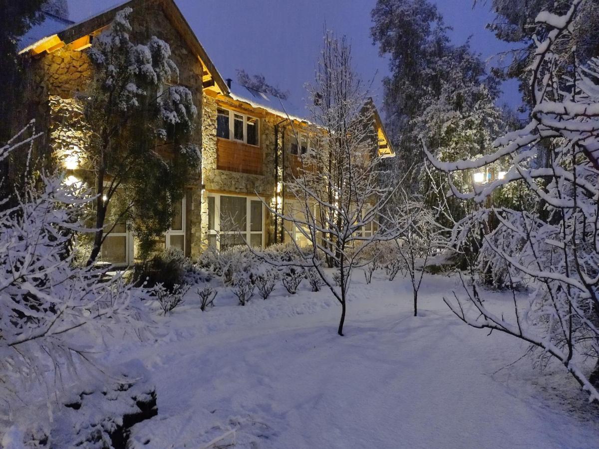 Hosteria Bajo Cero Villa La Angostura Exterior foto
